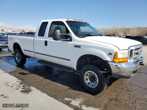 1999 Ford Super Duty F-250 XL with VIN 1FTNX21S6XEC94109, listed as a Copart auction lot 47988005 with 135,673 mi miles and Salvage Title. Bid and sale history available at carsss.com. Image 4.