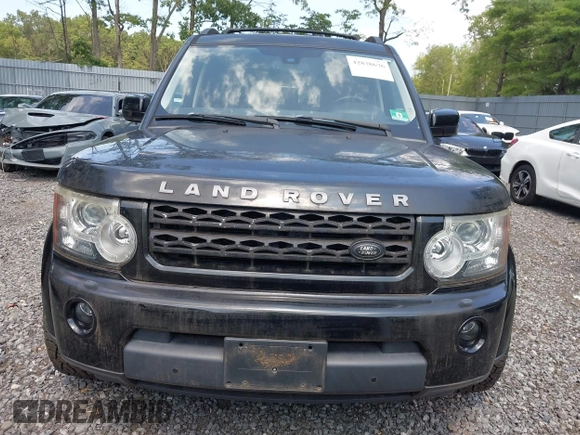 2013 Land Rover LR4 HSE z VIN SALAG2D45DA670046, wystawiony jako IAAI lot #42838676 z przebiegiem 137 998 mil mil oraz . Historia ofert i sprzedaży dostępna na DreamBid. Obrazek 12.