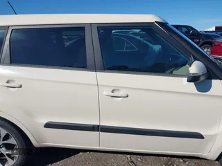 2012 Kia Soul + with VIN KNDJT2A62C7371120, listed as a IAAI auction lot 41442500 with 152,206 mi miles. Bid and sale history available at carsss.com. Image 13.