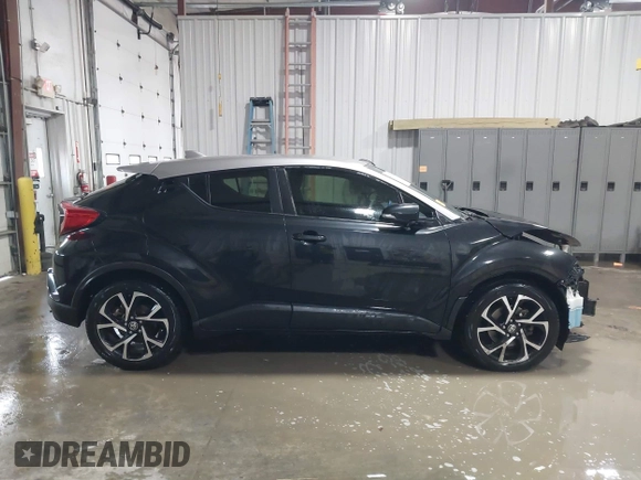 2020 Toyota C-HR LE z VIN JTNKHMBX2L1086683, wystawiony jako IAAI lot #41572864 z przebiegiem 75 711 mil mil oraz . Historia ofert i sprzedaży dostępna na DreamBid. Obrazek 14.