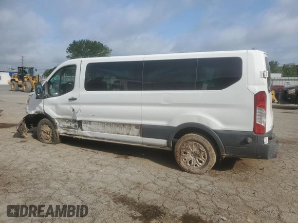 2015 Ford Transit XL z VIN 1FBZX2ZM4FKA42578, wystawiony jako Copart lot #61664395 z przebiegiem 199 174 mil mil oraz Szkoda całkowita • Salvage title. Historia ofert i sprzedaży dostępna na DreamBid. Obrazek 2.
