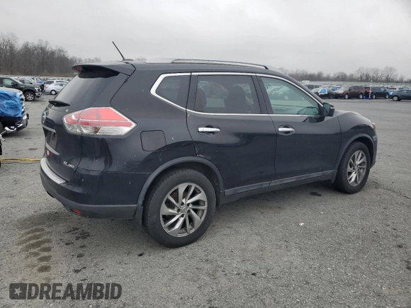 2015 Nissan Rogue SL z VIN 5N1AT2MV3FC810366, wystawiony jako Copart lot #50383365 z przebiegiem 134 607 mil mil oraz Szkoda całkowita • Salvage title. Historia ofert i sprzedaży dostępna na DreamBid. Obrazek 3.