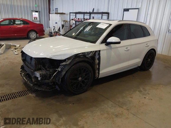 2018 Audi Q5 Premium Plus with VIN WA1BNAFY4J2198014, listed as a IAAI auction lot 41888388 with 141,924 mi miles. Bid and sale history available at carsss.com. Image 18.