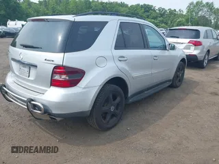 2008 Mercedes-Benz M 350 с VIN 4JGBB86E18A328811, выставлен на аукционе IAAI как лот 42511891 с пробегом 132 407 миль миль и . История ставок и продаж доступна на DreamBid. Изображение 4.