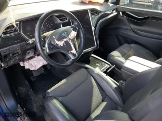 2017 Tesla Model X 90D with VIN 5YJXCDE24HF068368, listed as a Copart auction lot 37420523 with 40,997 mi miles. Bid and sale history available at carsss.com. Image 8.
