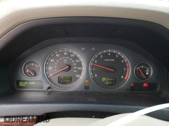 2005 Volvo S80 with VIN YV1TH592251410365, listed as a Copart auction lot 44717185 with 194,994 mi miles and Clean Title. Bid and sale history available at carsss.com. Image 9.