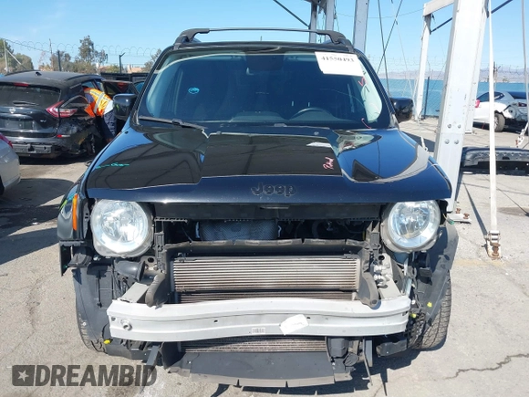 2017 Jeep Renegade Latitude with VIN ZACCJBBBXHPG58497, listed as a IAAI auction lot 41550493 with 137,360 mi miles. Bid and sale history available at carsss.com. Image 13.