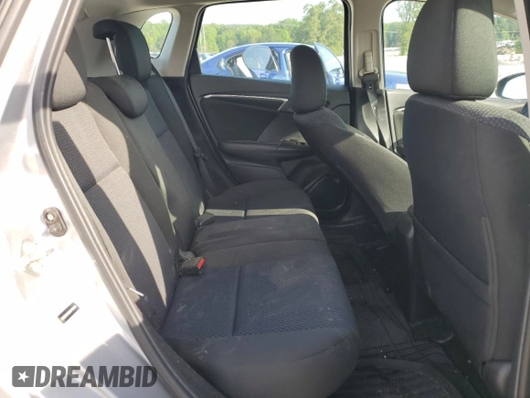 2019 Honda Fit LX z VIN 3HGGK5H46KM746970, wystawiony jako Copart lot #56474845 z przebiegiem 62 716 mil mil oraz Szkoda całkowita • Salvage title. Historia ofert i sprzedaży dostępna na DreamBid. Obrazek 10.