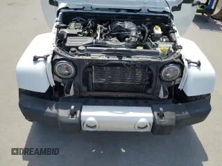 2013 Jeep Wrangler Unlimited Sahara with VIN 1C4BJWEG4DL536694, listed as a Copart auction lot 57714035 with 146,257 mi miles and Salvage title. Bid and sale history available at DreamBid. Image 12.
