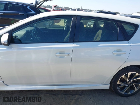 2016 Scion iM z VIN JTNKARJE4GJ511568, wystawiony jako IAAI lot #41787401 z przebiegiem 77 743 mil mil oraz . Historia ofert i sprzedaży dostępna na DreamBid. Obrazek 14.