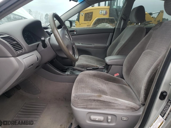 2004 Toyota Camry LE with VIN JTDBE32K640269930, listed as a Copart auction lot 44859655 with 244,306 mi miles and Clean Title. Bid and sale history available at carsss.com. Image 7.
