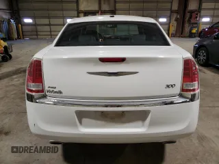 2014 Chrysler 300 z VIN 2C3CCARG8EH232878, wystawiony jako Copart lot #48904425 z przebiegiem 56 003 mil mil oraz Szkoda całkowita • Salvage title. Historia ofert i sprzedaży dostępna na DreamBid. Obrazek 6.