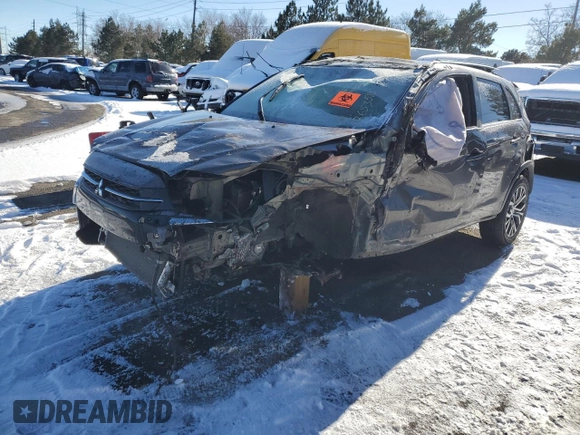 2018 Mitsubishi Outlander SEL z VIN JA4AR4AW5JZ016013, wystawiony jako Copart lot #87653585 z przebiegiem Nie podano mil oraz Szkody całkowita. Historia ofert i sprzedaży dostępna na DreamBid. Obrazek 1.