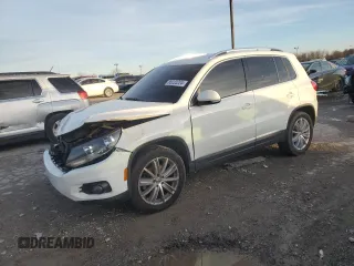 2014 Volkswagen Tiguan SEL с VIN WVGAV3AX2EW552280, выставлен на аукционе Copart как лот 85222224 с пробегом 109 761 миль миль и Списание • Salvage title. История ставок и продаж доступна на DreamBid. Изображение 1.