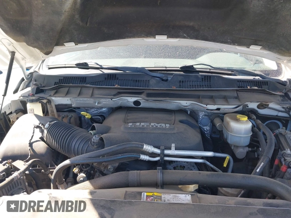 2015 Ram 2500 Tradesman with VIN 3C6UR5CJ8FG529510, listed as a IAAI auction lot 41708937 with 111,404 mi miles. Bid and sale history available at carsss.com. Image 10.