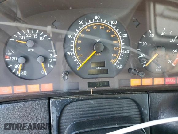 1995 Mercedes-Benz S with VIN WDBGA43E9SA233994, listed as a Copart auction lot 65867264 with 655,674 mi miles and Salvage Title. Bid and sale history available at DreamBid. Image 9.