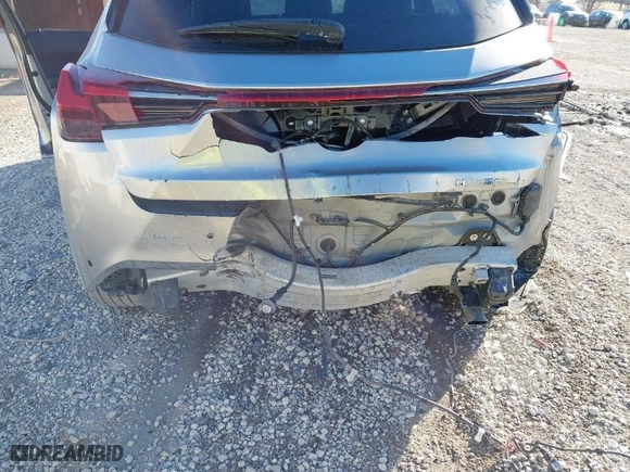 2020 Lexus UX with VIN JTHX9JBHXL2024682, listed as a IAAI auction lot 41426202 with 31,764 mi miles. Bid and sale history available at carsss.com. Image 6.