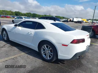 2015 Chevrolet Camaro LS z VIN 2G1FB1E32F9140247, wystawiony jako IAAI lot #42240205 z przebiegiem 196 142 mil mil oraz . Historia ofert i sprzedaży dostępna na DreamBid. Obrazek 3.