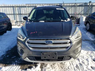 2017 Ford Escape SE with VIN 1FMCU9GD2HUB71458, listed as a Copart auction lot 41383445 with 143,125 mi miles and Salvage Title. Bid and sale history available at carsss.com. Image 5.