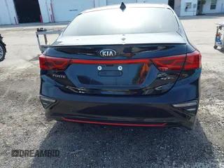 2021 Kia Forte GT-Line z VIN 3KPF34AD9ME326628, wystawiony jako IAAI lot #42675449 z przebiegiem 51 224 mil mil oraz . Historia ofert i sprzedaży dostępna na DreamBid. Obrazek 16.