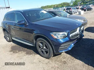 2021 Mercedes-Benz GLC 300 z VIN W1N0G8EBXMF891611, wystawiony jako IAAI lot #42274475 z przebiegiem 21 755 mil mil oraz . Historia ofert i sprzedaży dostępna na DreamBid. Obrazek 1.