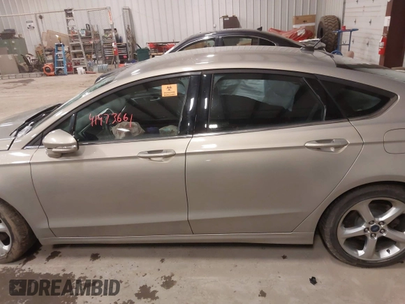 2015 Ford Fusion SE with VIN 3FA6P0HD5FR290442, listed as a IAAI auction lot 41973661 with 53,934 mi miles. Bid and sale history available at carsss.com. Image 15.