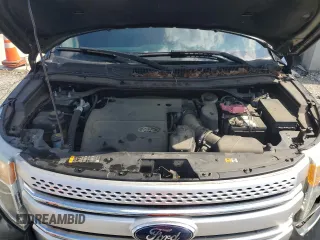 2013 Ford Explorer XLT z VIN 1FM5K7D82DGB81829, wystawiony jako Copart lot #57602235 z przebiegiem 117 977 mil mil oraz Szkoda całkowita • Salvage title. Historia ofert i sprzedaży dostępna na DreamBid. Obrazek 12.