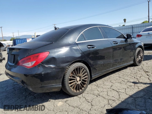 2017 Mercedes-Benz CLA 250 z VIN WDDSJ4EB6HN467368, wystawiony jako Copart lot #49929565 z przebiegiem 116 260 mil mil oraz Tytuł czysty. Historia ofert i sprzedaży dostępna na DreamBid. Obrazek 3.