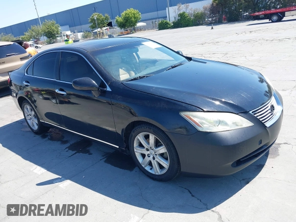2008 Lexus ES 330 z VIN JTHBJ46G682155264, wystawiony jako IAAI lot #42477922 z przebiegiem 111 618 mil mil oraz . Historia ofert i sprzedaży dostępna na DreamBid. Obrazek 1.