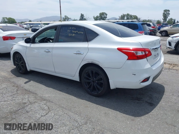 2019 Nissan Sentra SV z VIN 3N1AB7AP9KY289202, wystawiony jako IAAI lot #42247954 z przebiegiem 112 703 mil mil oraz . Historia ofert i sprzedaży dostępna na DreamBid. Obrazek 3.