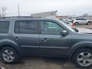2013 Honda Pilot EX-L with VIN 5FNYF4H74DB041569, listed as a IAAI auction lot 41728937 with 223,355 mi miles and . Bid and sale history available at DreamBid. Image 14.