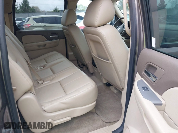 2013 Chevrolet Suburban LT with VIN 1GNSKJE70DR119447, listed as a IAAI auction lot 42169717 with 112,089 mi miles and . Bid and sale history available at DreamBid. Image 8.