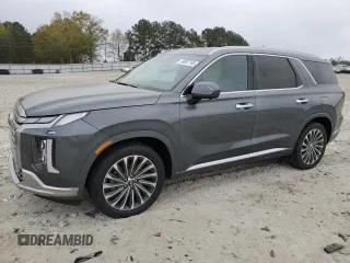 2024 Hyundai Palisade Calligraphy z VIN KM8R7DGEXRU805209, wystawiony jako Copart lot #49897195 z przebiegiem 8394 mil mil oraz Szkody całkowita. Historia ofert i sprzedaży dostępna na DreamBid. Obrazek 1.