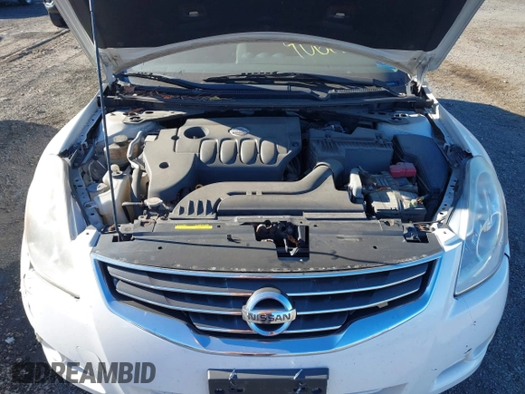 2011 Nissan Altima S with VIN 1N4AL2AP0BN453145, listed as a IAAI auction lot 40612844 with 95,693 mi miles and . Bid and sale history available at DreamBid. Image 10.