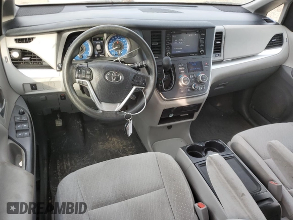 2020 Toyota Sienna LE Auto Access Seat with VIN 5TDKZ3DC8LS031454, listed as a Copart auction lot 46980455 with 78,896 mi miles and Salvage Title. Bid and sale history available at carsss.com. Image 8.