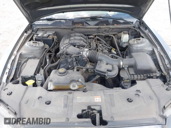 2013 Ford Mustang V6 with VIN 1ZVBP8AM0D5260795, listed as a IAAI auction lot 42222754 with 98,322 mi miles and . Bid and sale history available at carsss.com. Image 10.