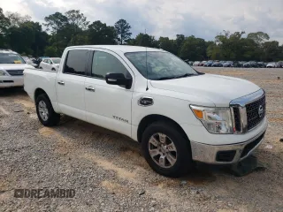 2017 Nissan Titan SV with VIN 1N6AA1EK6HN528431, listed as a Copart auction lot 59237645 with 105,940 mi miles and Salvage title. Bid and sale history available at DreamBid. Image 4.