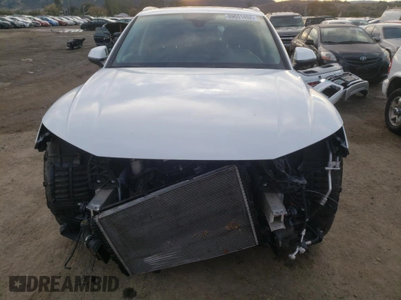 2018 Audi Q5 Premium Plus with VIN WA1BNAFY2J2204165, listed as a Copart auction lot 69651452 with 40,572 mi miles. Bid and sale history available at carsss.com. Image 5.