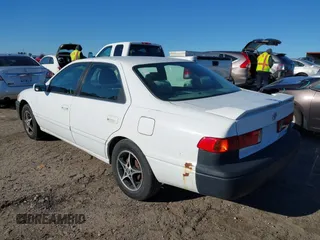 2001 Toyota Camry CE with VIN 4T1BG28KX1U784196, listed as a IAAI auction lot 41830050 with 187,423 mi miles. Bid and sale history available at carsss.com. Image 3.