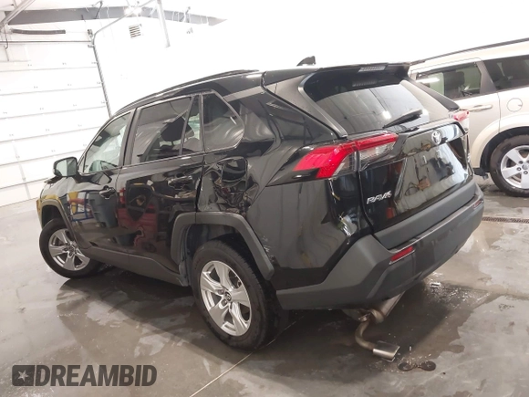 2019 Toyota RAV4 XLE with VIN 2T3P1RFV1KW052156, listed as a IAAI auction lot 41974041 with 95,442 mi miles. Bid and sale history available at carsss.com. Image 15.