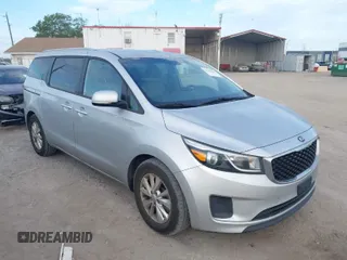 2016 Kia Sedona LX with VIN KNDMB5C13G6179817, listed as a IAAI auction lot 41908690 with 190,357 mi miles. Bid and sale history available at carsss.com. Image 1.