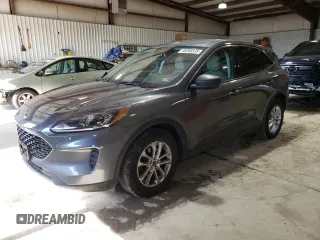 2022 Ford Escape SE z VIN 1FMCU0G69NUA55120, wystawiony jako Copart lot #45266535 z przebiegiem 89 922 mil mil oraz Szkoda całkowita • Salvage title. Historia ofert i sprzedaży dostępna na DreamBid. Obrazek 1.