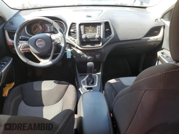 2018 Jeep Cherokee Latitude with VIN 1C4PJLCX1JD552607, listed as a Copart auction lot 55500015 with 113,995 mi miles and Salvage title. Bid and sale history available at DreamBid. Image 8.