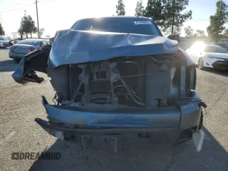 2007 Chevrolet Silverado 1500 LT w/1LT with VIN 2GCEC13J571542006, listed as a Copart auction lot 41470855 with 196,101 mi miles and Salvage Title. Bid and sale history available at carsss.com. Image 5.