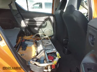 2015 Toyota Prius c One with VIN JTDKDTB36F1089632, listed as a IAAI auction lot 39346442 with 1 mi miles. Bid and sale history available at carsss.com. Image 8.