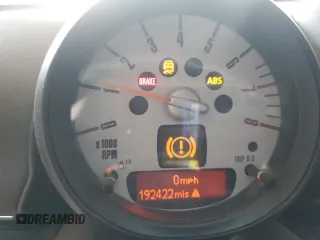 2011 MINI Countryman S with VIN WMWZC5C54BWM10218, listed as a Copart auction lot 60557685 with 192,422 mi miles and Salvage title. Bid and sale history available at DreamBid. Image 9.