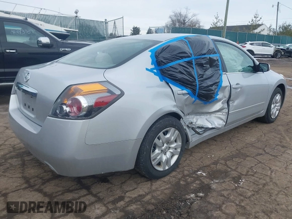 2012 Nissan Altima 2.5 SL with VIN 1N4AL2AP2CN403025, listed as a IAAI auction lot 41649270 with 68,162 mi miles. Bid and sale history available at carsss.com. Image 4.