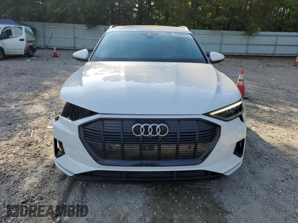 2021 Audi e-tron Prestige with VIN WA1VABGE9MB026522, listed as a Copart auction lot 68485673 with 23,448 mi miles and . Bid and sale history available at DreamBid. Image 5.