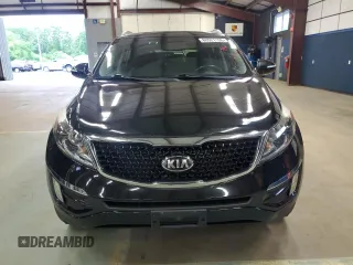2015 Kia Sportage EX z VIN KNDPC3ACXF7784672, wystawiony jako Copart lot #60521155 z przebiegiem 121 550 mil mil oraz Czysty tytuł • Clean title. Historia ofert i sprzedaży dostępna na DreamBid. Obrazek 5.