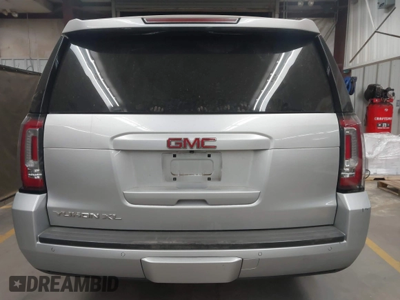 2018 GMC Yukon XL SLT with VIN 1GKS2GKC3JR116054, listed as a IAAI auction lot 41399326 with 88,017 mi miles. Bid and sale history available at carsss.com. Image 16.
